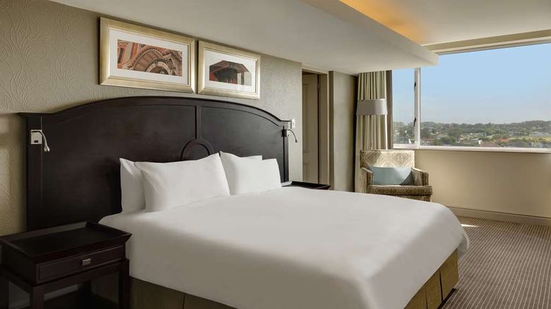 <b>Southern Sun The Marine Hotel Room</b>. Images powered by <a href="https://iceportal.shijigroup.com/" title="IcePortal" target="_blank">IcePortal</a>.