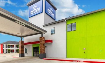Americas Best Value Inn & Stes IAH Airpt