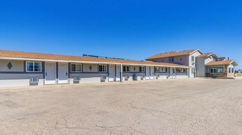 <b>Rodeway Inn Exterior</b>. Images powered by <a href="https://iceportal.shijigroup.com/" title="IcePortal" target="_blank">IcePortal</a>.