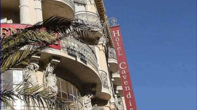 Le Cavendish Exterior