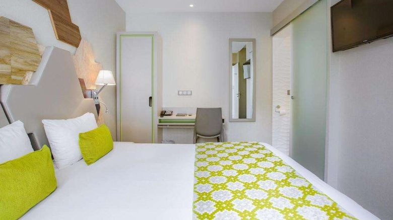 <b>Hotel Prince Albert Wagram Room</b>. Images powered by <a href="https://iceportal.shijigroup.com/" title="IcePortal" target="_blank">IcePortal</a>.