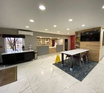 Best Western Kennesaw Lobby