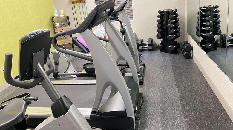 <b>Best Western Kennesaw Health</b>. Images powered by <a href="https://iceportal.shijigroup.com/" title="IcePortal" target="_blank">IcePortal</a>.