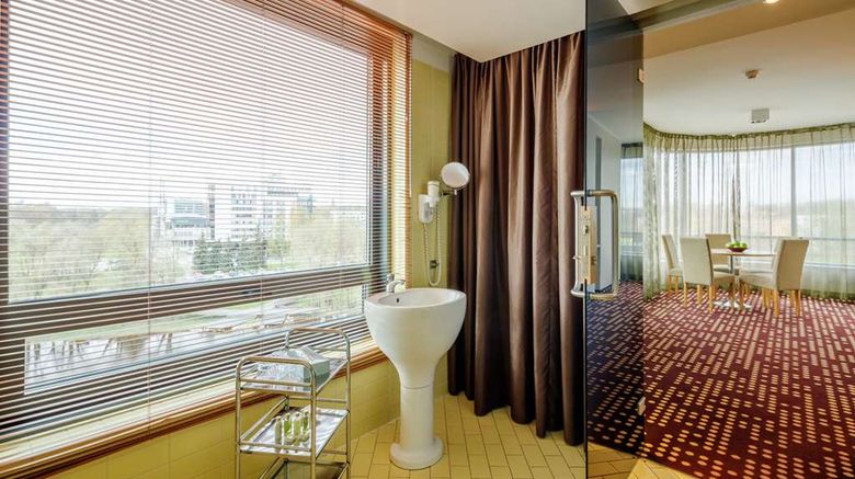 <b>Dorpat Hotel Suite</b>. Images powered by <a href="https://iceportal.shijigroup.com/" title="IcePortal" target="_blank">IcePortal</a>.