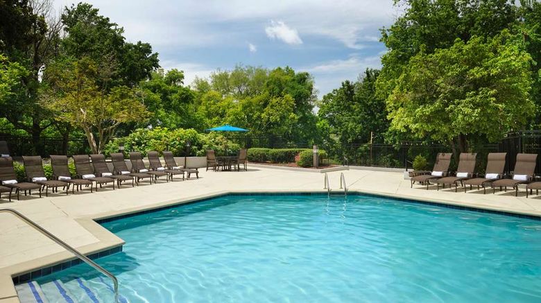 <b>Sonesta Nashville Airport Pool</b>. Images powered by <a href="https://iceportal.shijigroup.com/" title="IcePortal" target="_blank">IcePortal</a>.