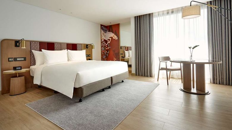 <b>The Montien Bangkok Hotel Room</b>. Images powered by <a href="https://iceportal.shijigroup.com/" title="IcePortal" target="_blank">IcePortal</a>.