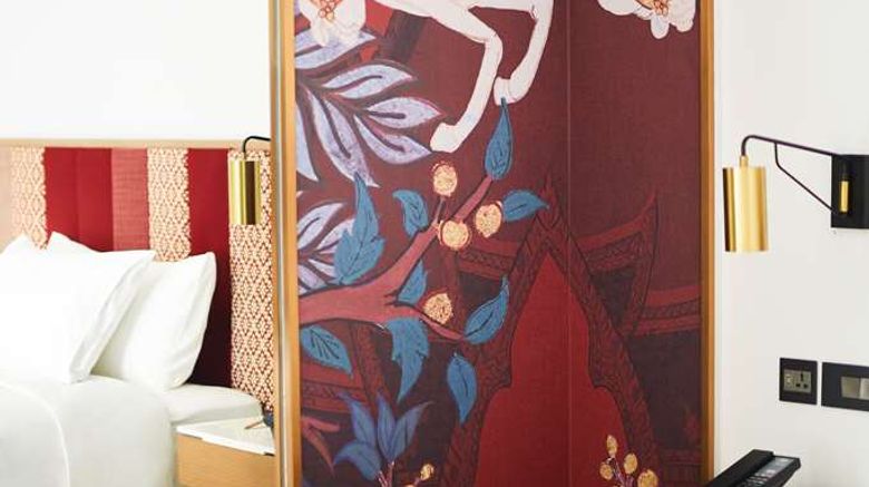 <b>The Montien Bangkok Hotel Room</b>. Images powered by <a href="https://iceportal.shijigroup.com/" title="IcePortal" target="_blank">IcePortal</a>.