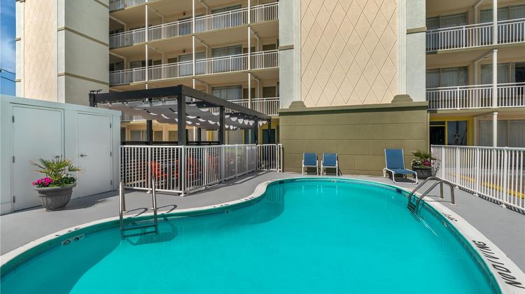 SureStay Hotel by BW Royal Clipper Pool