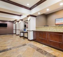 Best Western Business Dist Inn & Suites Lobby