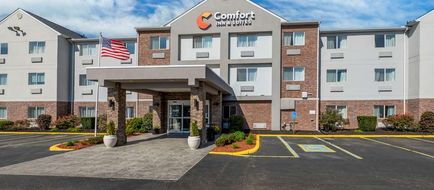 Comfort Inn and Suites Zanesville City Center Exterior