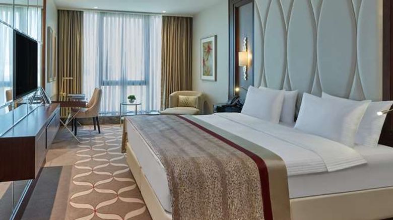<b>Elite World Europe Hotel Room</b>. Images powered by <a href="https://iceportal.shijigroup.com/" title="IcePortal" target="_blank">IcePortal</a>.
