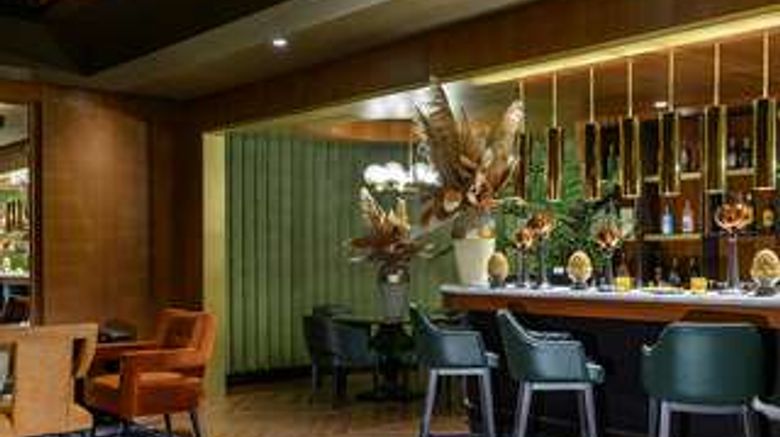 <b>Elite World Hotel Sapanca Restaurant</b>. Images powered by <a href="https://iceportal.shijigroup.com/" title="IcePortal" target="_blank">IcePortal</a>.
