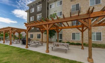 Soka Suites