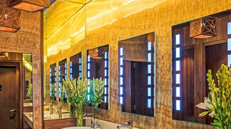 <b>The Park New Delhi Lobby</b>. Images powered by <a href="https://iceportal.shijigroup.com/" title="IcePortal" target="_blank">IcePortal</a>.