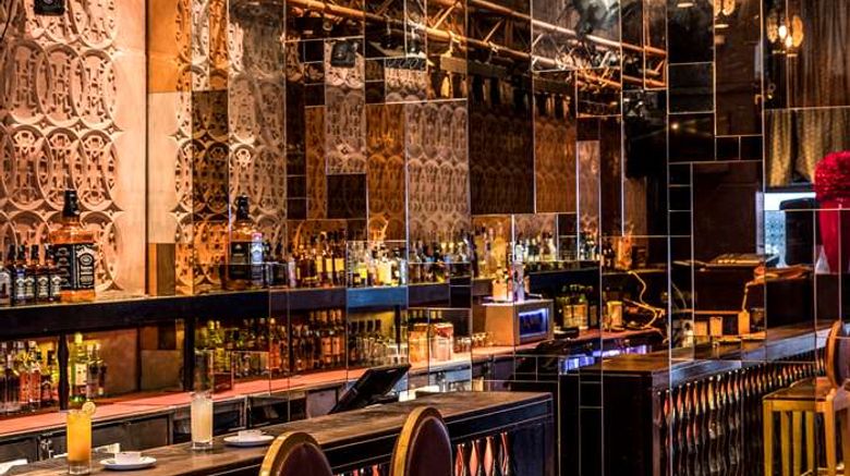 <b>The Park Bangalore Restaurant</b>. Images powered by <a href="https://iceportal.shijigroup.com/" title="IcePortal" target="_blank">IcePortal</a>.