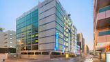 Howard Johnson Plaza by Wyndham Deira Exterior