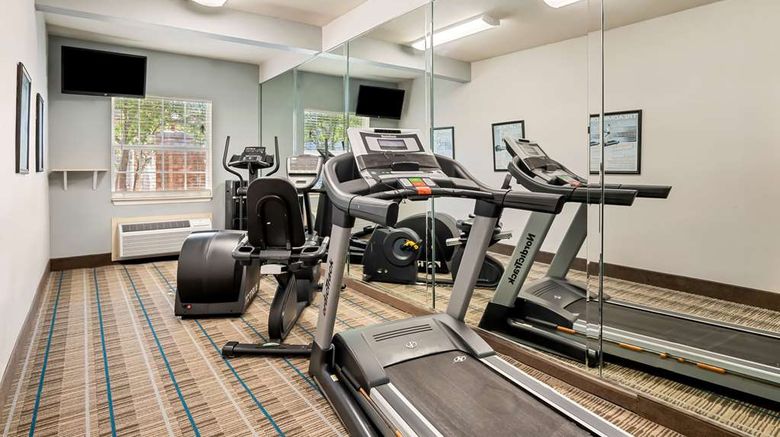 <b>MainStay Suites Addison Health</b>. Images powered by <a href="https://iceportal.shijigroup.com/" title="IcePortal" target="_blank">IcePortal</a>.