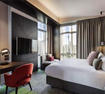 Mercure Auckland Queen Street Room