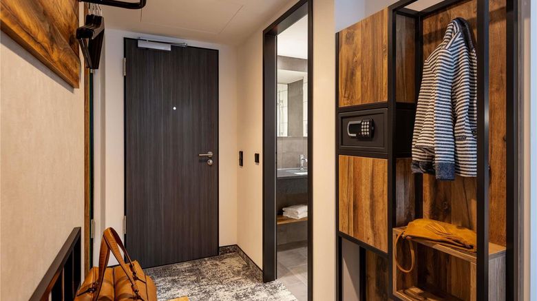 <b>Ibis Styles Hamburg-Barmbek Room</b>. Images powered by <a href="https://iceportal.shijigroup.com/" title="IcePortal" target="_blank">IcePortal</a>.