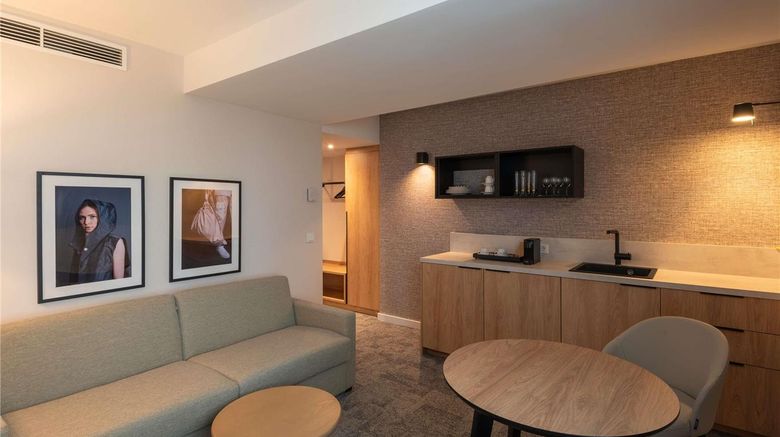 <b>Mercure Parkhotel Moenchengladbach Room</b>. Images powered by <a href="https://iceportal.shijigroup.com/" title="IcePortal" target="_blank">IcePortal</a>.