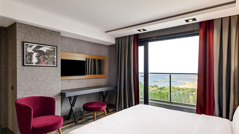 <b>Moevenpick Hotel Trabzon Room</b>. Images powered by <a href="https://iceportal.shijigroup.com/" title="IcePortal" target="_blank">IcePortal</a>.