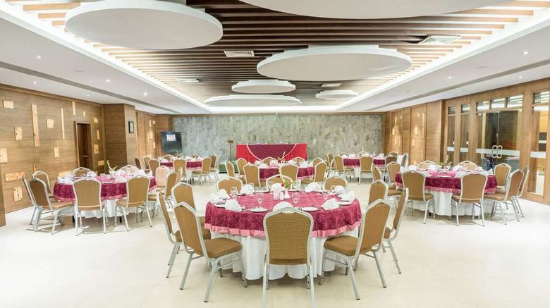 <b>Best Western Heritage Ballroom</b>. Images powered by <a href="https://iceportal.shijigroup.com/" title="IcePortal" target="_blank">IcePortal</a>.