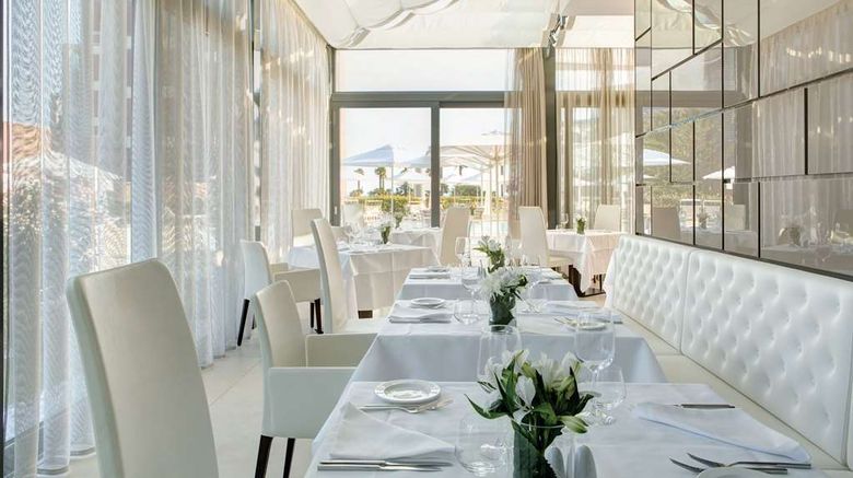 <b>Almar Jesolo Resort & Spa Restaurant</b>. Images powered by <a href="https://iceportal.shijigroup.com/" title="IcePortal" target="_blank">IcePortal</a>.