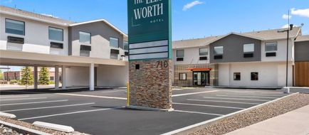 The Ellsworth Hotel, Ascend Collection Exterior