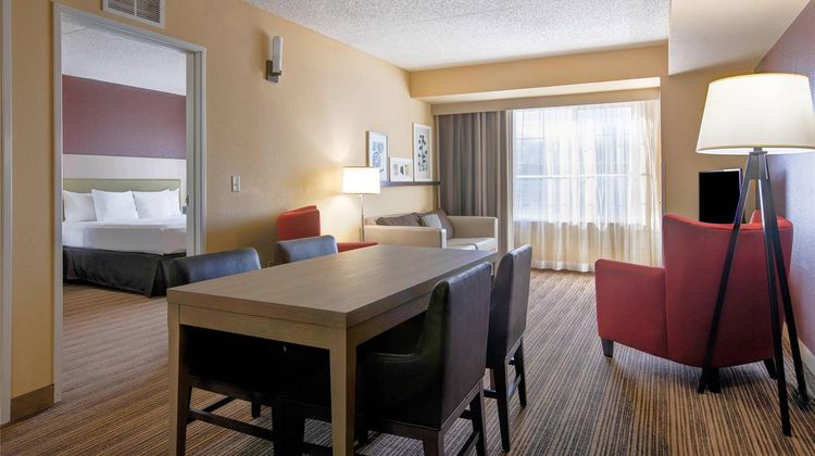 Comfort Inn & Suites St Paul Northeast Suite