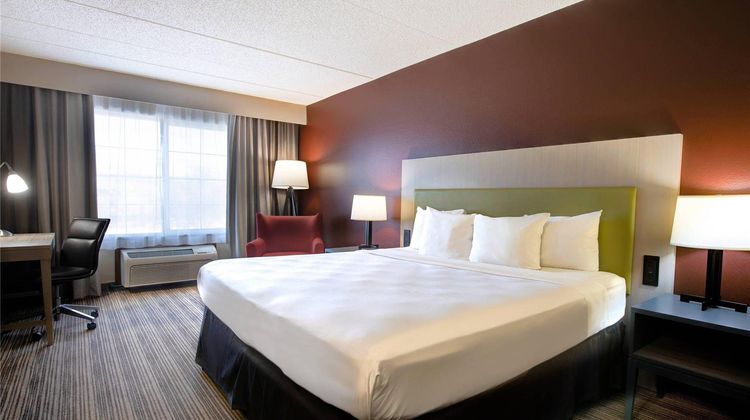 Comfort Inn & Suites St Paul Northeast Room