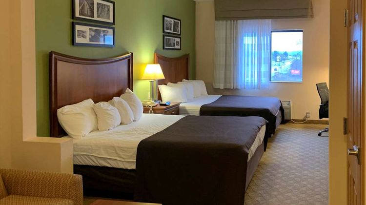 Sleep Inn & Suites Room