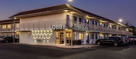 Travelodge by Wyndham Miles City Exterior