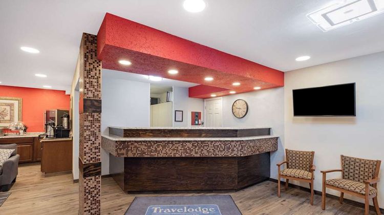 Travelodge by Wyndham Miles City Lobby