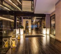 Wyndham Pettra Santiago Lobby
