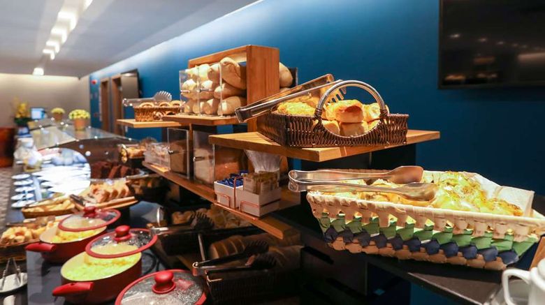 <b>Comfort Hotel Guarulhos Airport Restaurant</b>. Images powered by <a href="https://iceportal.shijigroup.com/" title="IcePortal" target="_blank">IcePortal</a>.