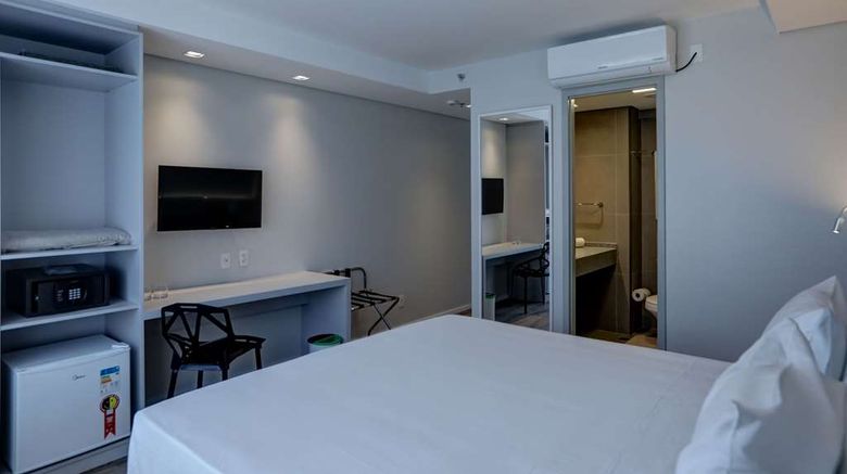 <b>Comfort Hotel Guarulhos Airport Room</b>. Images powered by <a href="https://iceportal.shijigroup.com/" title="IcePortal" target="_blank">IcePortal</a>.