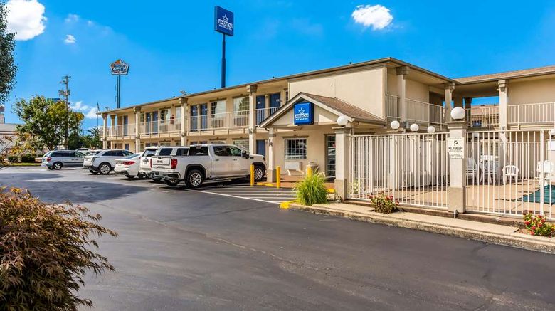 Americas Best Value Inn Bowling Green Exterior. Images powered by <a href="https://iceportal.shijigroup.com" target="_blank" rel="noopener">Ice Portal</a>.