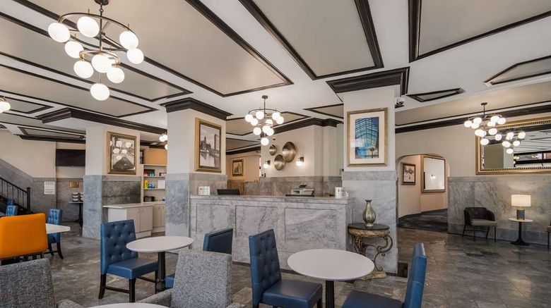 <b>Best Western Syracuse Dwntn Hotel & Stes Lobby</b>. Images powered by <a href="https://iceportal.shijigroup.com/" title="IcePortal" target="_blank">IcePortal</a>.