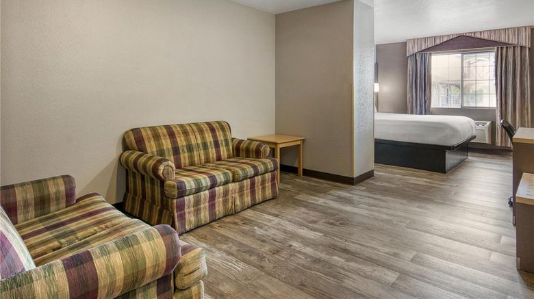 <b>SureStay Hotel by Best Western Ukiah Room</b>. Images powered by <a href="https://iceportal.shijigroup.com/" title="IcePortal" target="_blank">IcePortal</a>.
