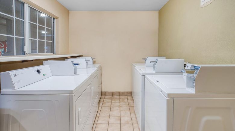 <b>SureStay Hotel by Best Western Ukiah Other</b>. Images powered by <a href="https://iceportal.shijigroup.com/" title="IcePortal" target="_blank">IcePortal</a>.