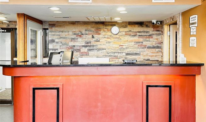 Quality Inn St Paul-Minneapolis-Midway Lobby