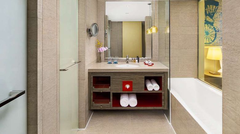 <b>Radisson Collection, Hyland Shanghai Suite</b>. Images powered by <a href="https://iceportal.shijigroup.com/" title="IcePortal" target="_blank">IcePortal</a>.