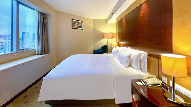 <b>Radisson Collection, Hyland Shanghai Suite</b>. Images powered by <a href="https://iceportal.shijigroup.com/" title="IcePortal" target="_blank">IcePortal</a>.