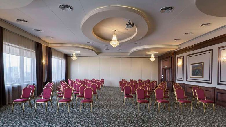 <b>Radisson Hotel Plovdiv Ballroom</b>. Images powered by <a href="https://iceportal.shijigroup.com/" title="IcePortal" target="_blank">IcePortal</a>.