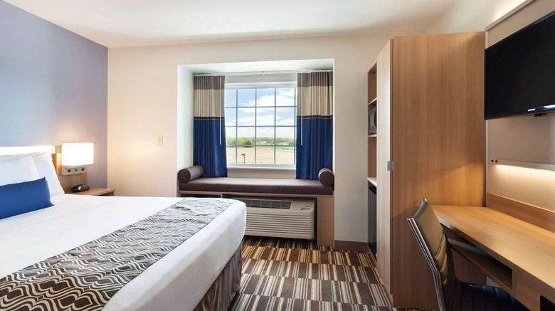 <b>Microtel Inn & Suites by Wyndham Room</b>. Images powered by <a href="https://iceportal.shijigroup.com/" title="IcePortal" target="_blank">IcePortal</a>.