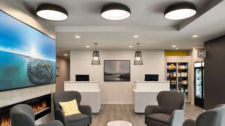 <b>Microtel Inn & Suites by Wyndham Lobby</b>. Images powered by <a href="https://iceportal.shijigroup.com/" title="IcePortal" target="_blank">IcePortal</a>.
