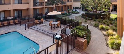 Sonesta Select Los Angeles LAX El Segund Exterior