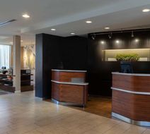 Sonesta Select Pleasant Hill Lobby
