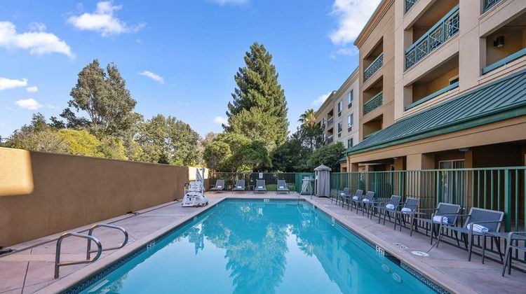 Sonesta Select San Ramon Pool