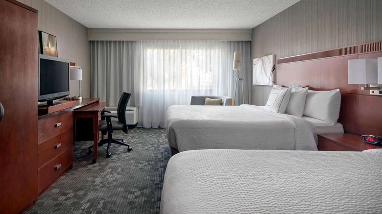 <b>Sonesta Select Los Angeles Torrance Room</b>. Images powered by <a href="https://iceportal.shijigroup.com/" title="IcePortal" target="_blank">IcePortal</a>.